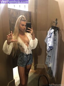 Tayathegoddess Onlyfans Leaks Album photo 48