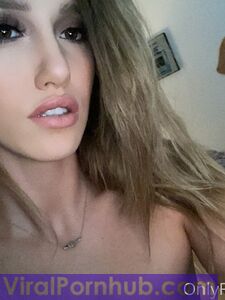 Nicollesnow Onlyfans Leaks Nude Album photo 6