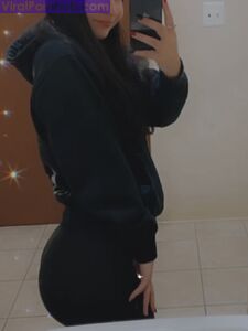 LeeLee Onlyfans Leaks photo 5