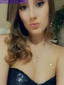 Katelyn Skankon Amateur Nudes Leaks photo 6