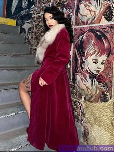 Bella Poarch Sexy Red Dress photo 4