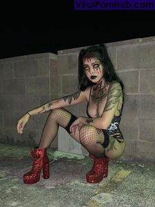 Bella Poarch Sexy Photos photo 17