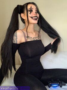 Bella Poarch Sexy Photos photo 30