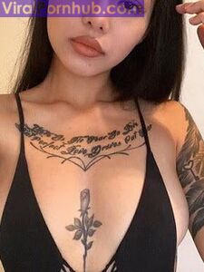 Bella Poarch Sexy Photos photo 31