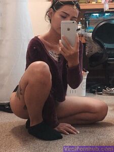 Bella Poarch Sexy Photos photo 35