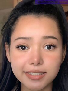 Bella Poarch Sexy Close Up Pics photo 1
