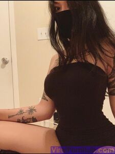 Bella Poarch Nude Leaks photo 32