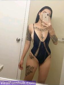 Bella Poarch Nude Leaks photo 58