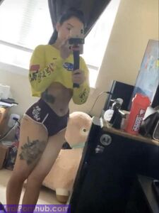 Bella Poarch Nude Leaks photo 77