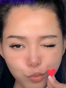 Bella Poarch Cute AF Pics photo 11