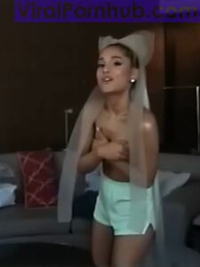 Ariana Grande Nude Leaks photo 73