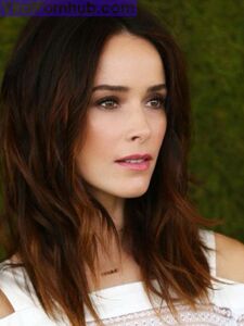 Abigail Spencer Nudes Leaked photo 16