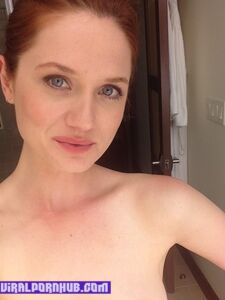 Bonnie Wright Nude Photos Leaked photo 3