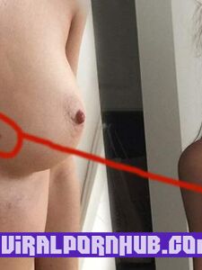 Bonnie Wright Nude Photos Leaked photo 8