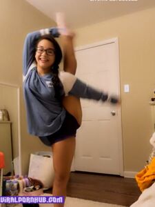 Alahna Ly Nude Photos Leaked photo 21
