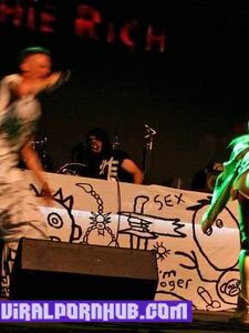 Yolandi Visser Naked Photos Leaked photo 19