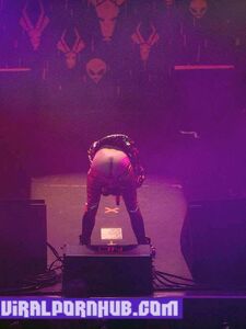 Yolandi Visser Naked Photos Leaked photo 25