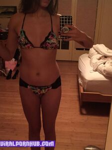 Madison Reed Nude Photos Leaked photo 7