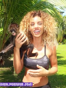 Jena Frumes Nude Photos Leaked photo 31