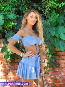 Jena Frumes Nude Photos Leaked photo 33