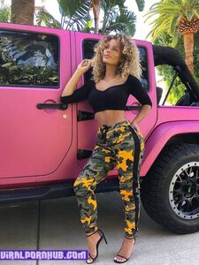 Jena Frumes Nude Photos Leaked photo 35