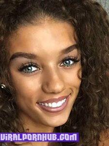 Jena Frumes Nude Photos Leaked photo 38