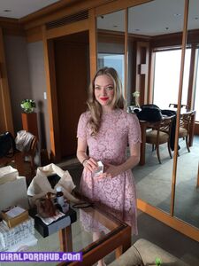 Amanda Seyfried Nude Photos And Sex Tape Leaked photo 64