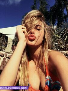 Lele Pons Nude & Sex Tape Leaked photo 36