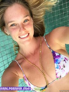 Bar Rafaeli Nude Photos Leaked photo 29