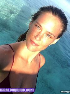 Bar Rafaeli Nude Photos Leaked photo 30