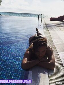 Bar Rafaeli Nude Photos Leaked photo 32
