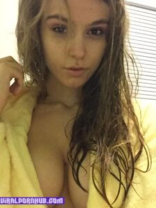 Amberleigh West Nudes And Porn Leaked photo 27