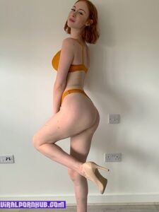 Lenina Crowne Nudes photo 20
