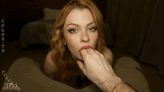 Elly Clutch Nude Photos photo 15
