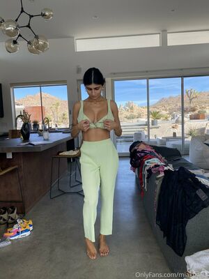 Mia Khalifa Nude Photos photo 141