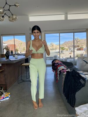 Mia Khalifa Nude Photos photo 147