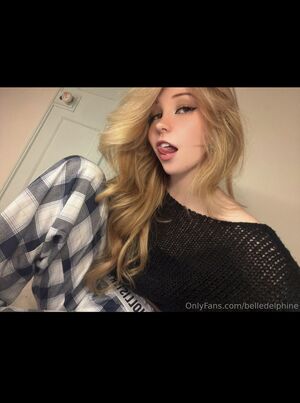 Belle Delphine Nude Photos photo 38
