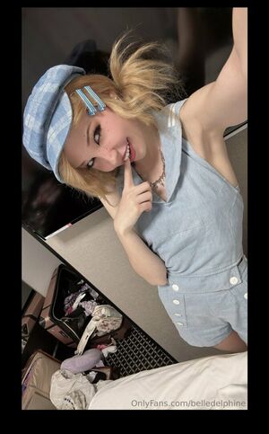 Belle Delphine Nude Photos photo 43