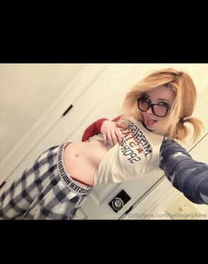 Belle Delphine Nude Photos photo 54