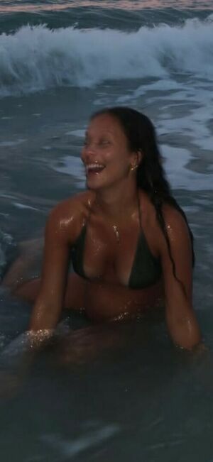 Anna Ralphs Nude Photos photo 5