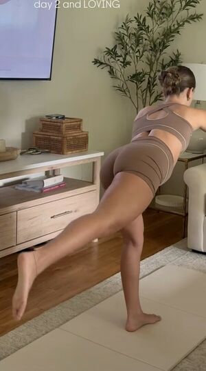 Anna Ralphs Nude Photos photo 25