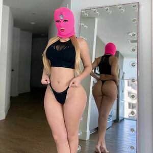 Therealbrittfit Nude Photos photo 227