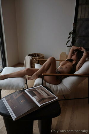 Bearuby Nude Photos photo 12