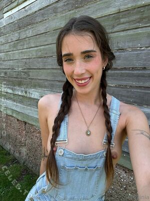 Livinia Roberts Nude Photos photo 156