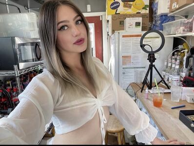 April Flowers Nude Photos photo 3