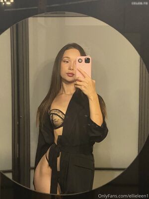 Ellie Leen Nude Photos photo 235