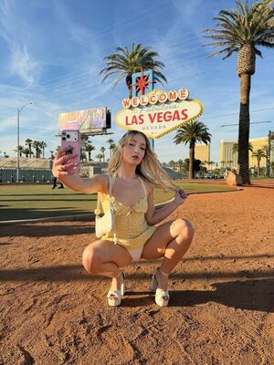 Chloe Chevalier Nude Photos photo 82