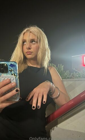 Gabbie Carter Nude Photos photo 186