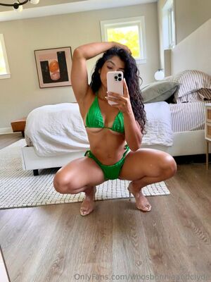 Whosbonnieandclyde Nude Photos photo 18