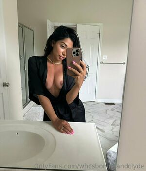 Whosbonnieandclyde Nude Photos photo 187